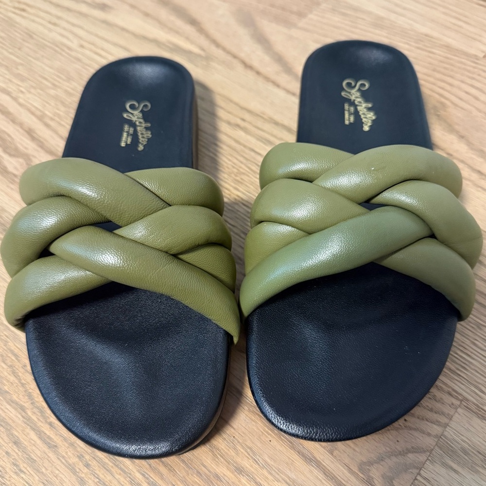 Seychelles olive Green Braided Sandals. Worn twice in the house